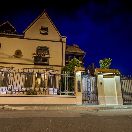 Noblesse Boutique Resort Sybin Zewnętrze zdjęcie Embassy of the Republic of Korea in Prague