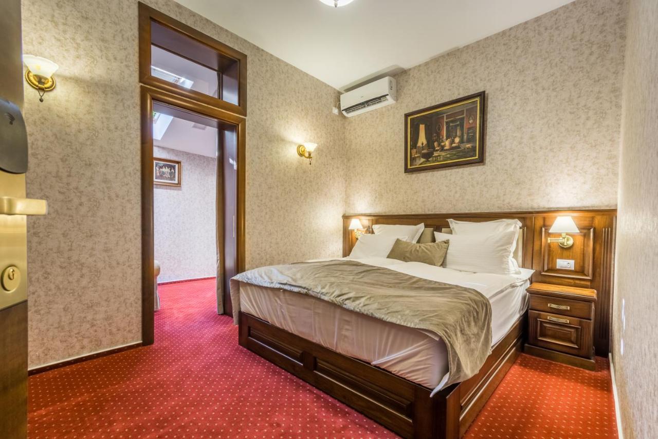 Noblesse Boutique Resort Sybin Zewnętrze zdjęcie A room at the hotel