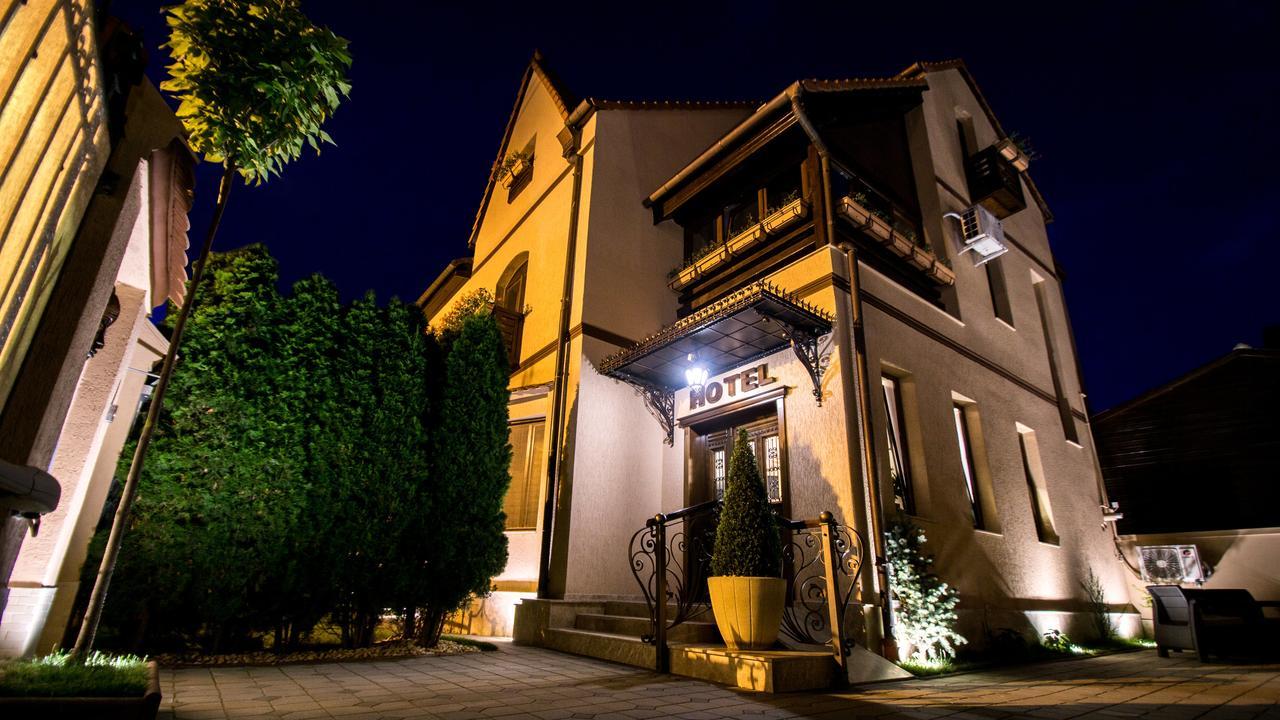Noblesse Boutique Resort Sybin Zewnętrze zdjęcie
